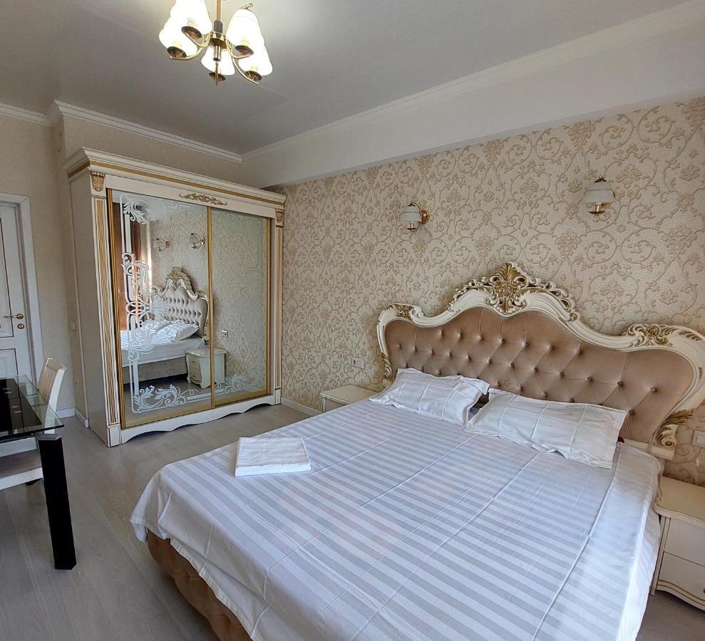 Elite Apartment In Street Mederova 50 Bişkek Dış mekan fotoğraf
